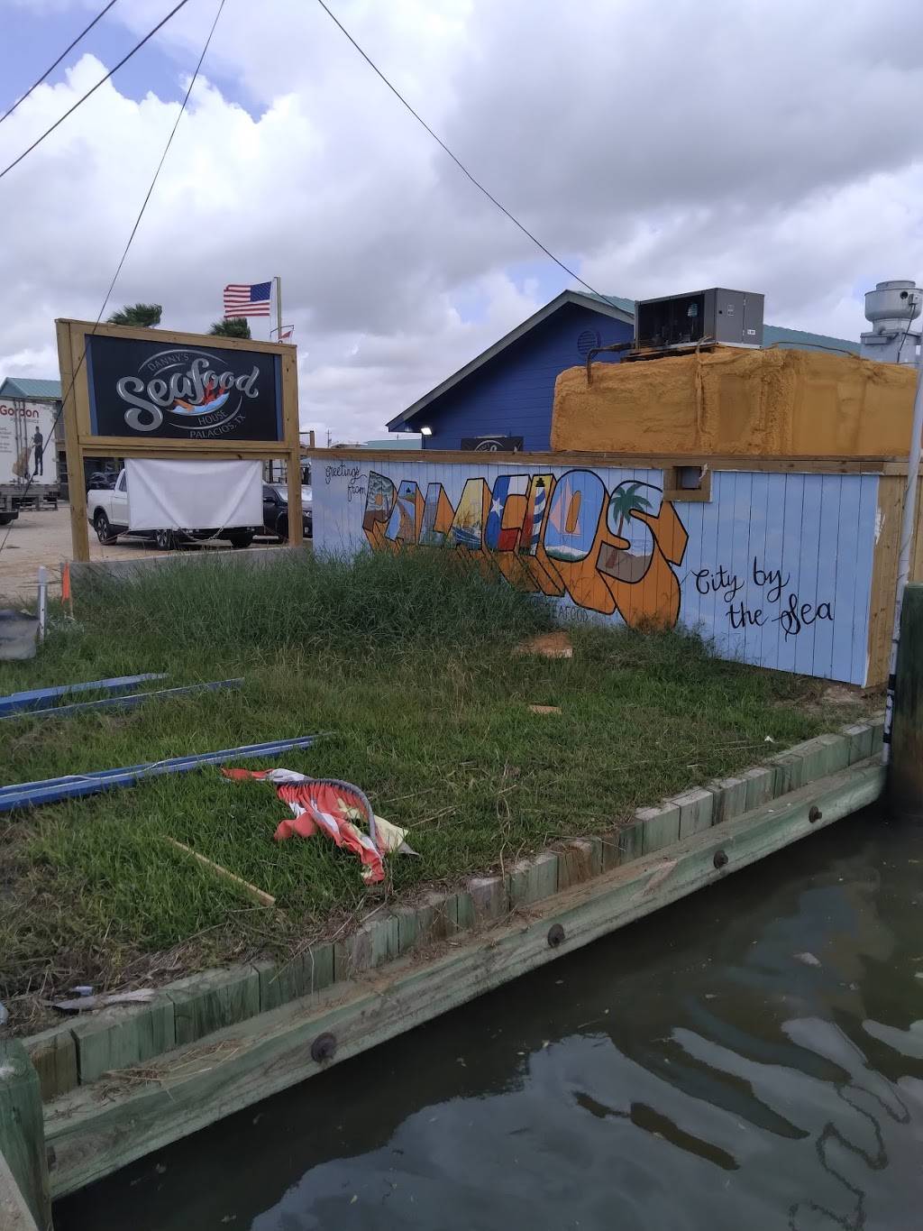 Dannys Seafood House | restaurant | 1000 1st St, Palacios, TX 77465, USA | 3614030181 OR +1 361-403-0181