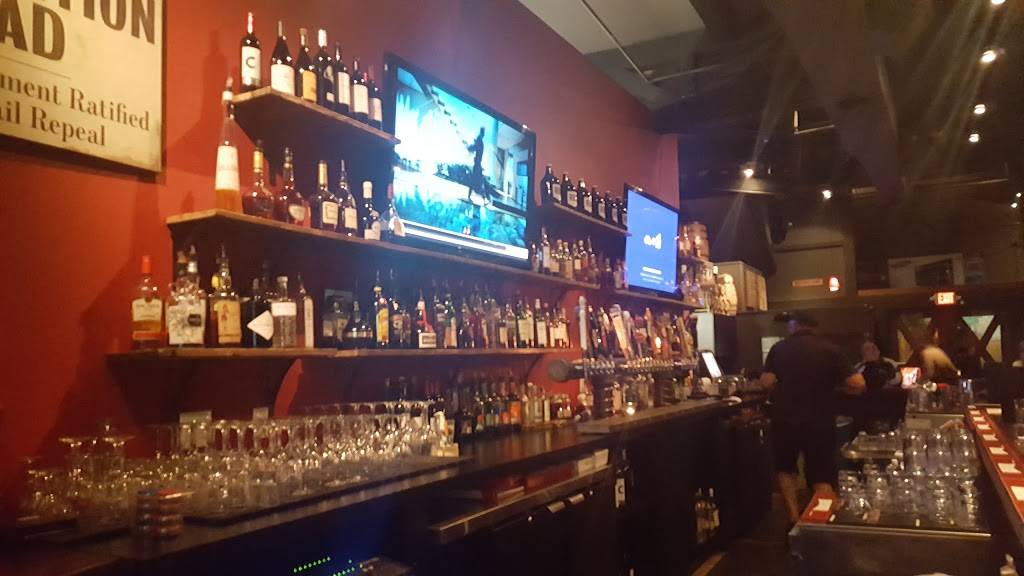 Redmonds Bar & Grill | restaurant | 7979 NE Leary Way, Redmond, WA 98052, USA | 4255589800 OR +1 425-558-9800