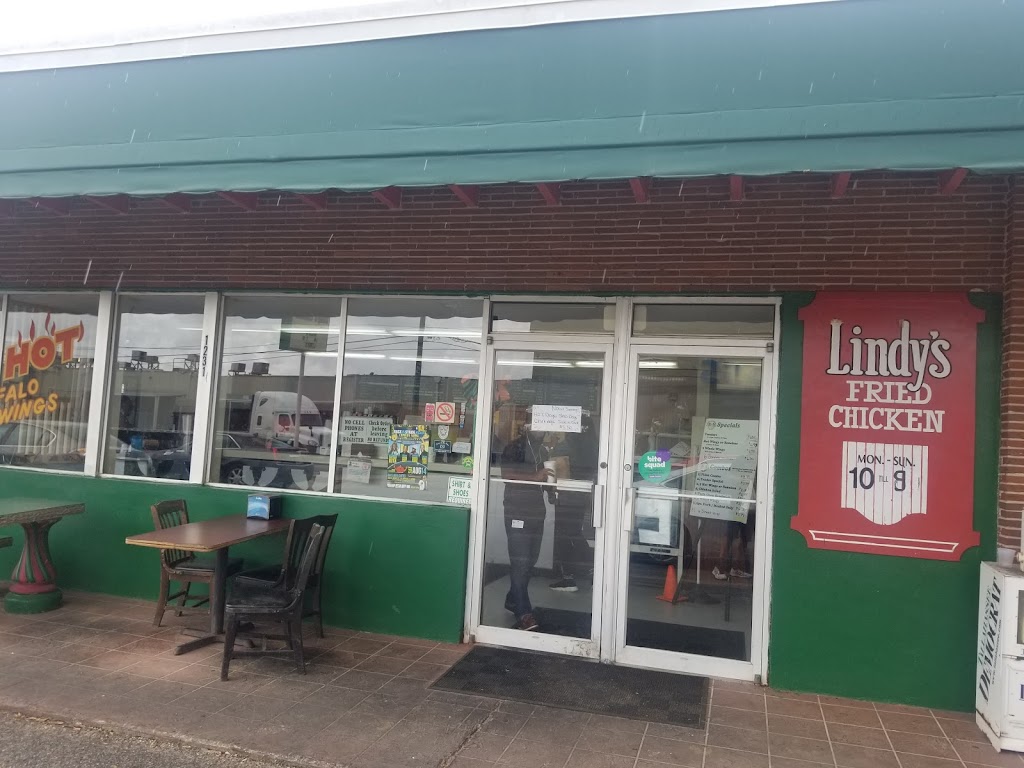 Lindys Fried Chicken Inc | restaurant | 1231 E Lafayette St, Tallahassee, FL 32301, USA | 8508775698 OR +1 850-877-5698
