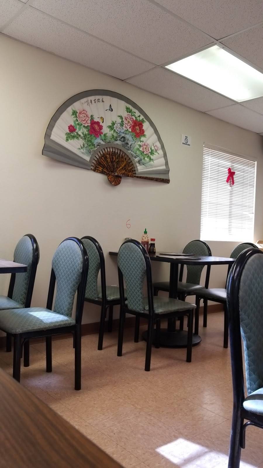 China Chef | restaurant | 4 George Ct, Edgewood, NM 87015, USA | 5052816667 OR +1 505-281-6667