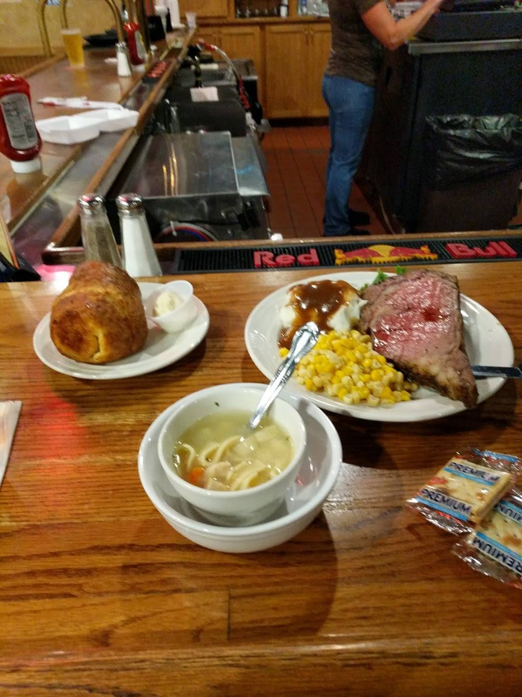 Shays Restaurant and Lounge | restaurant | 1500 E College Dr, Marshall, MN 56258, USA | 5075323221 OR +1 507-532-3221