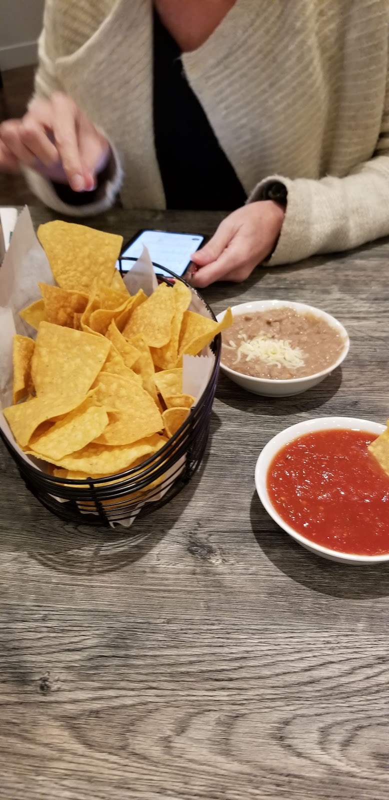 La Finca | restaurant | 7615 Heritage Village Plaza, Gainesville, VA 20155, USA | 5712619259 OR +1 571-261-9259