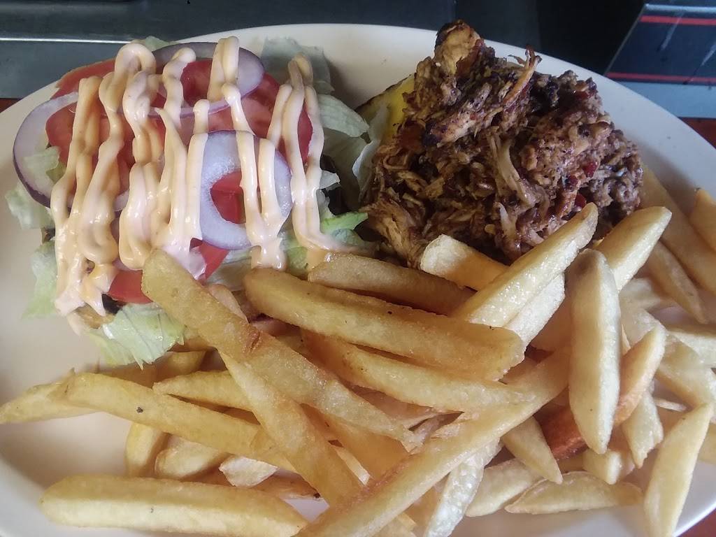 Wah Gwaan Diner |  | 1 E Main St, White Sulphur Springs, WV 24986, USA | 3049925089 OR +1 304-992-5089