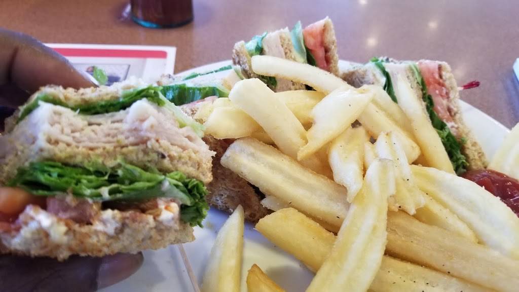 Dennys | restaurant | 5570 CA-1, Long Beach, CA 90804, USA | 5624981897 OR +1 562-498-1897