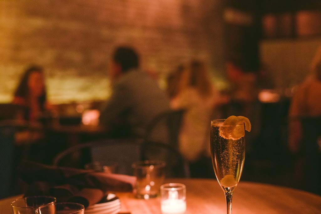 Maudes Liquor Bar | meal takeaway | 114 N Green St, Chicago, IL 60607, USA | 3123662646 OR +1 312-366-2646