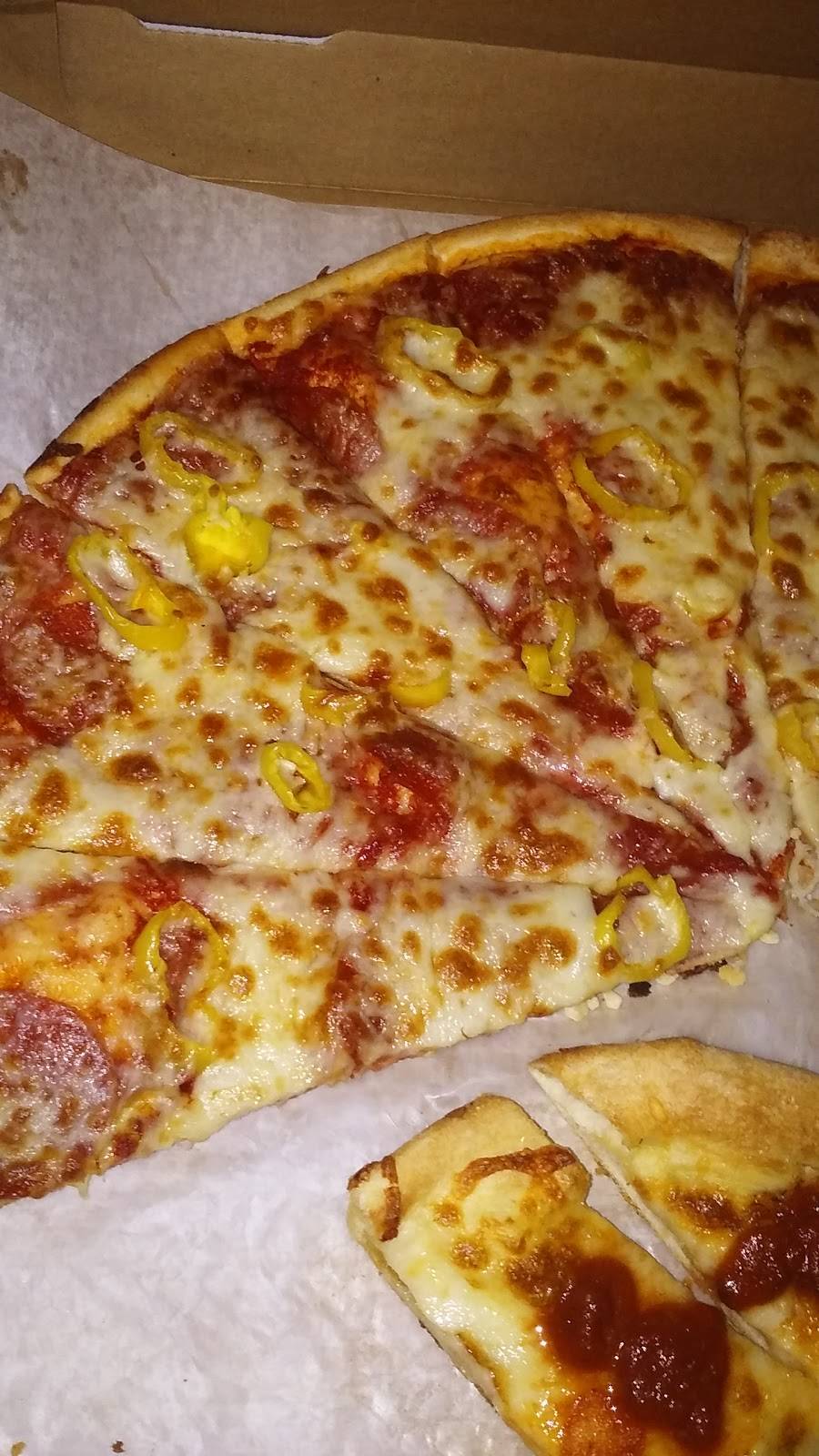 Bellevue Pizza House | restaurant | 325 E Center St, Bellevue, OH 44811, USA | 4194839068 OR +1 419-483-9068