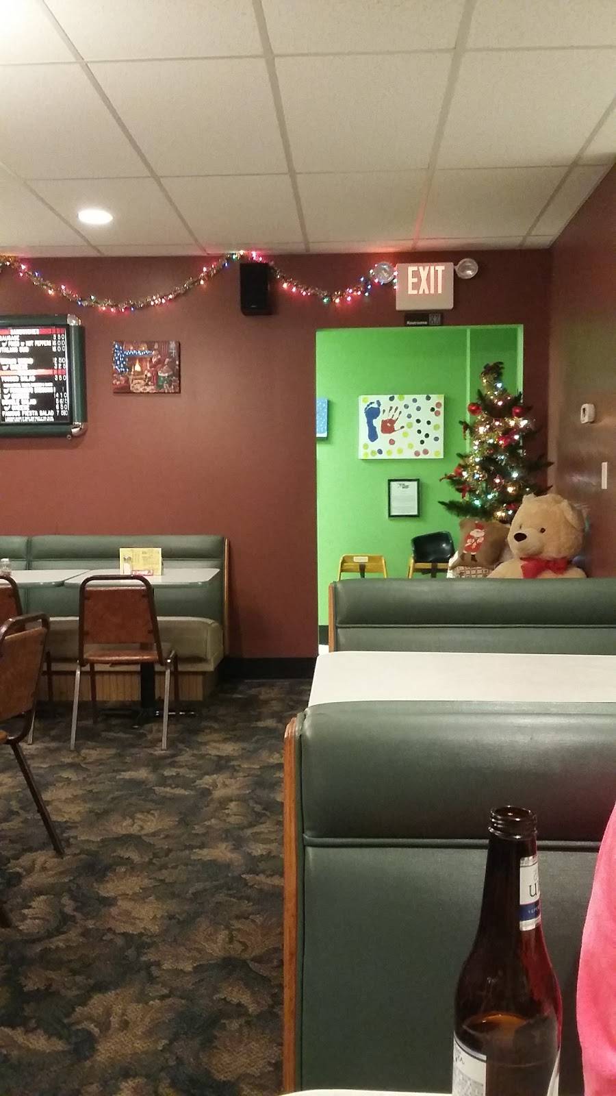 Farinacci Pizza | restaurant | 3265 Oakwood Dr, Cuyahoga Falls, OH 44221, USA | 3309454647 OR +1 330-945-4647