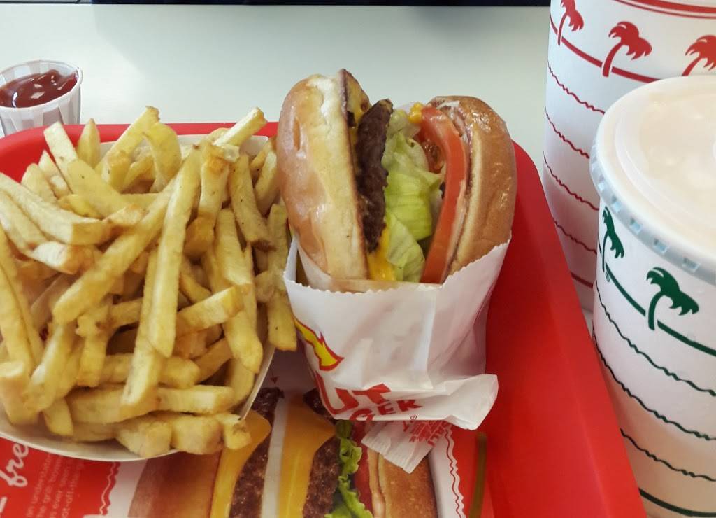In-N-Out Burger | restaurant | 1065 Harriman Pl, San Bernardino, CA 92408, USA | 8007861000 OR +1 800-786-1000