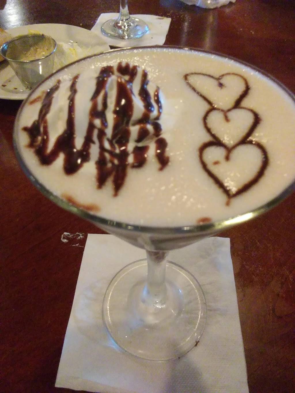 Magnolia House | restaurant | 280 Beach Blvd, Biloxi, MS 39530, USA | 2284362946 OR +1 228-436-2946