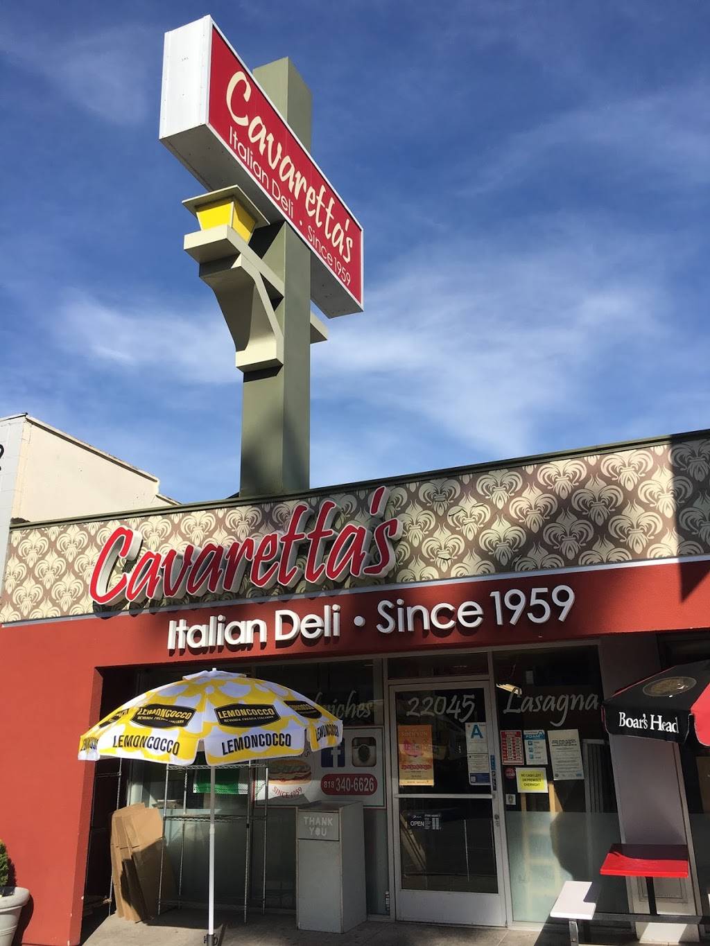 Cavarettas Italian Deli | bakery | 22045 Sherman Way, Canoga Park, CA 91304, USA | 8183406626 OR +1 818-340-6626