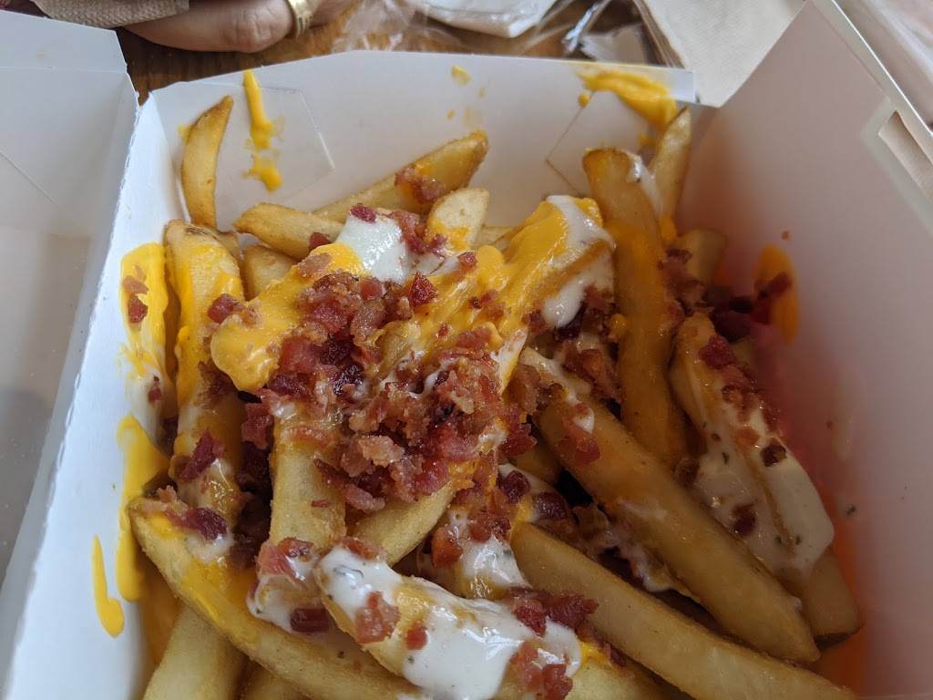 Charleys Philly Steaks | restaurant | 5750 US Hwy 98 N, Lakeland, FL 33809, USA | 8639376951 OR +1 863-937-6951