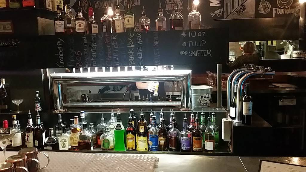 Noble Hops | restaurant | 1335 W Lambert Ln, Oro Valley, AZ 85737, USA | 5207974677 OR +1 520-797-4677