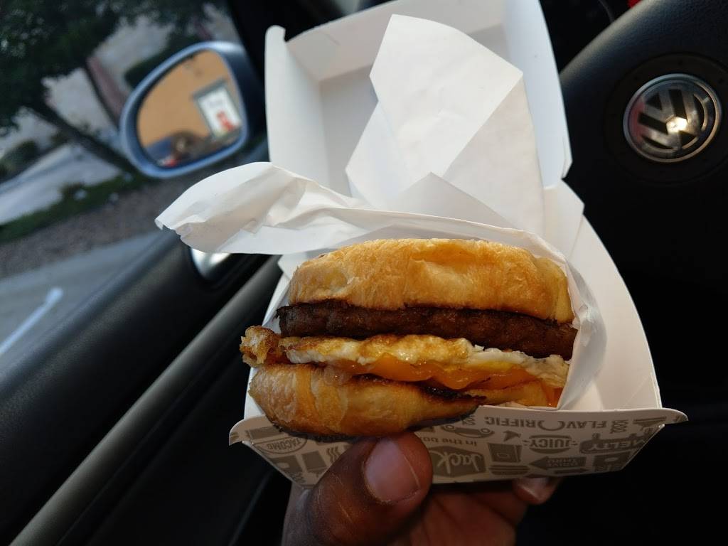 Jack in the Box | restaurant | 8655 Cypress Waters Blvd, Irving, TX 75063, USA | 9725562588 OR +1 972-556-2588
