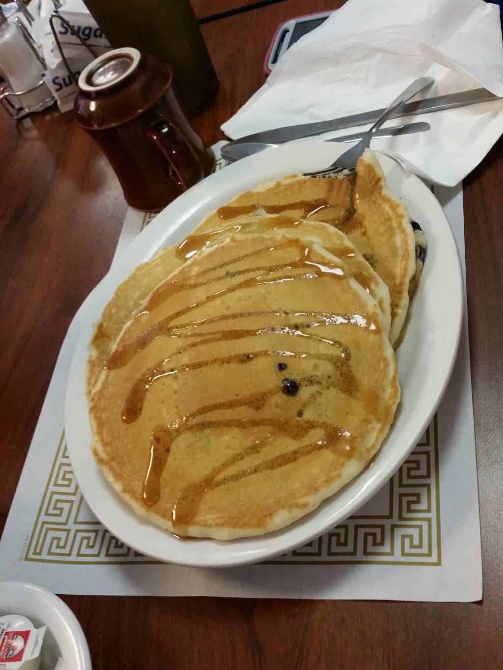 Lake Restaurant | restaurant | 8200 W Ludington Dr, Lake, MI 48632, USA | 9895442721 OR +1 989-544-2721