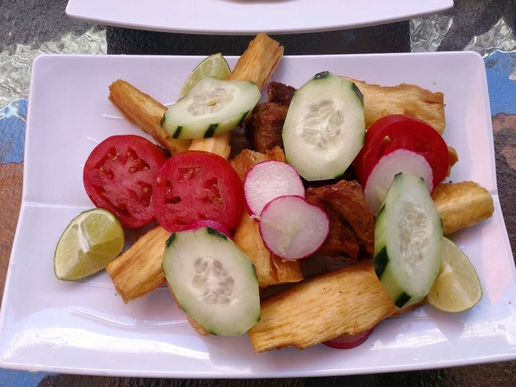 Cojutepeque Restaurant | restaurant | 2610 W 3rd St, Los Angeles, CA 90057, USA | 2133825163 OR +1 213-382-5163