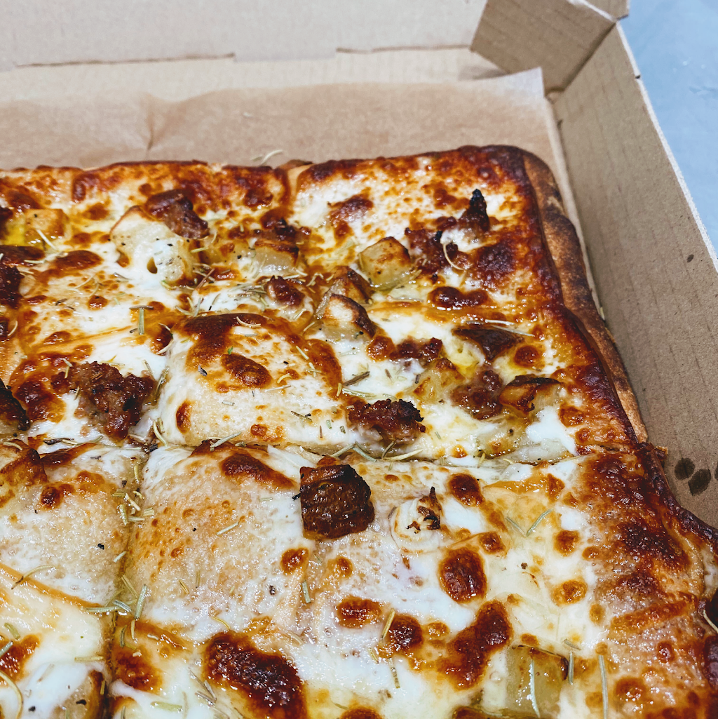 Bonizza | meal takeaway | 3272 Motor Ave Ste A, Los Angeles, CA 90034, USA | 3612664992 OR +1 361-266-4992