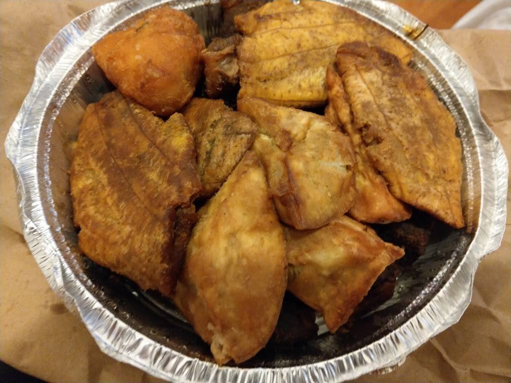 Bebe Fritay | restaurant | 826 Rogers Ave, Brooklyn, NY 11226, USA | 7186761636 OR +1 718-676-1636