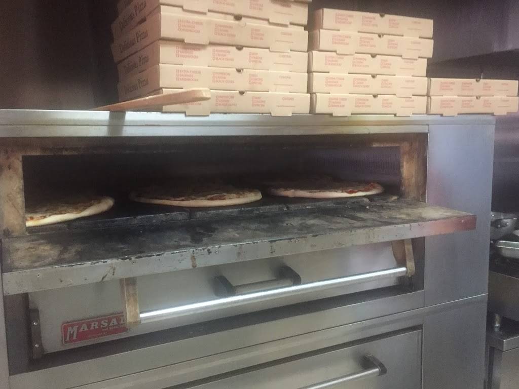 Campus Pizza | restaurant | 22 E 4th St, Bethlehem, PA 18015, USA | 6108676222 OR +1 610-867-6222