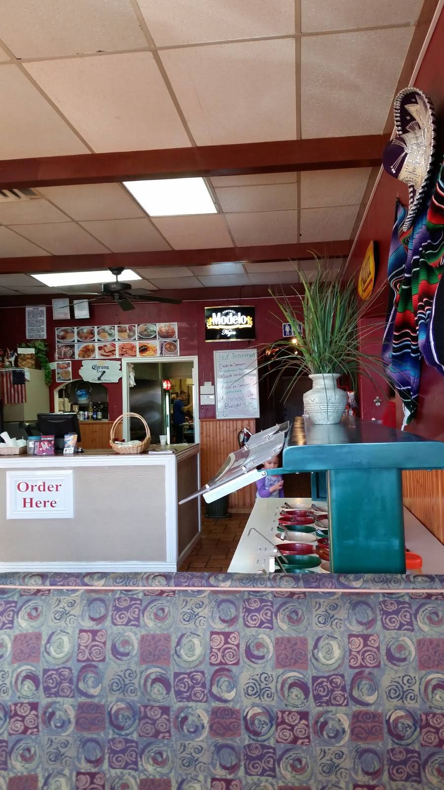 Tacos El Güero | restaurant | 1853 S Academy Blvd, Colorado Springs, CO 80916, USA | 7193687642 OR +1 719-368-7642