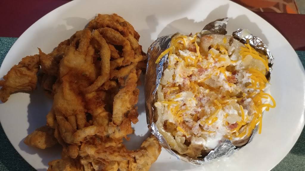 Baytown Seafood | restaurant | 8765 TX-35, Van Vleck, TX 77482, USA | 9793230444 OR +1 979-323-0444