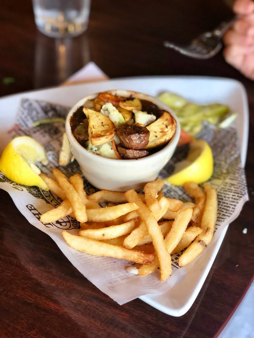 McNamaras Pub and Eatery | restaurant | 1595 Wilmington Dr, DuPont, WA 98327, USA | 2539649200 OR +1 253-964-9200