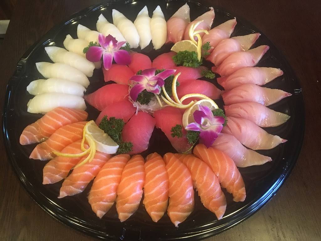 Uri Sushi & Grill | restaurant | 3322 E Fountain Blvd, Colorado Springs, CO 80910, USA | 7193944967 OR +1 719-394-4967