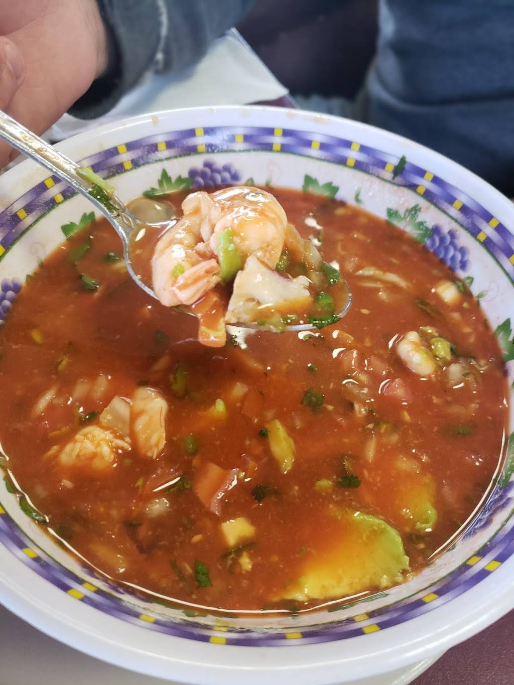 Taqueria y rosticeria new Vallarta | restaurant | 7416 Preston Hwy, Louisville, KY 40219, USA | 5027854728 OR +1 502-785-4728