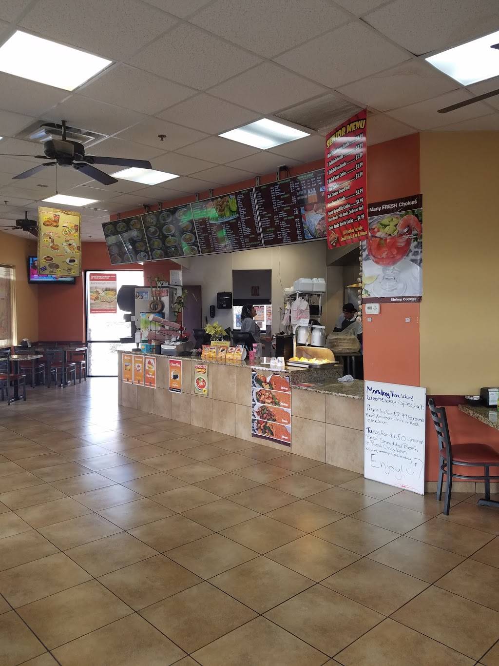 Federico’s Mexican Food | restaurant | 20429 N Lake Pleasant Rd, Peoria, AZ 85382, USA | 6238250146 OR +1 623-825-0146