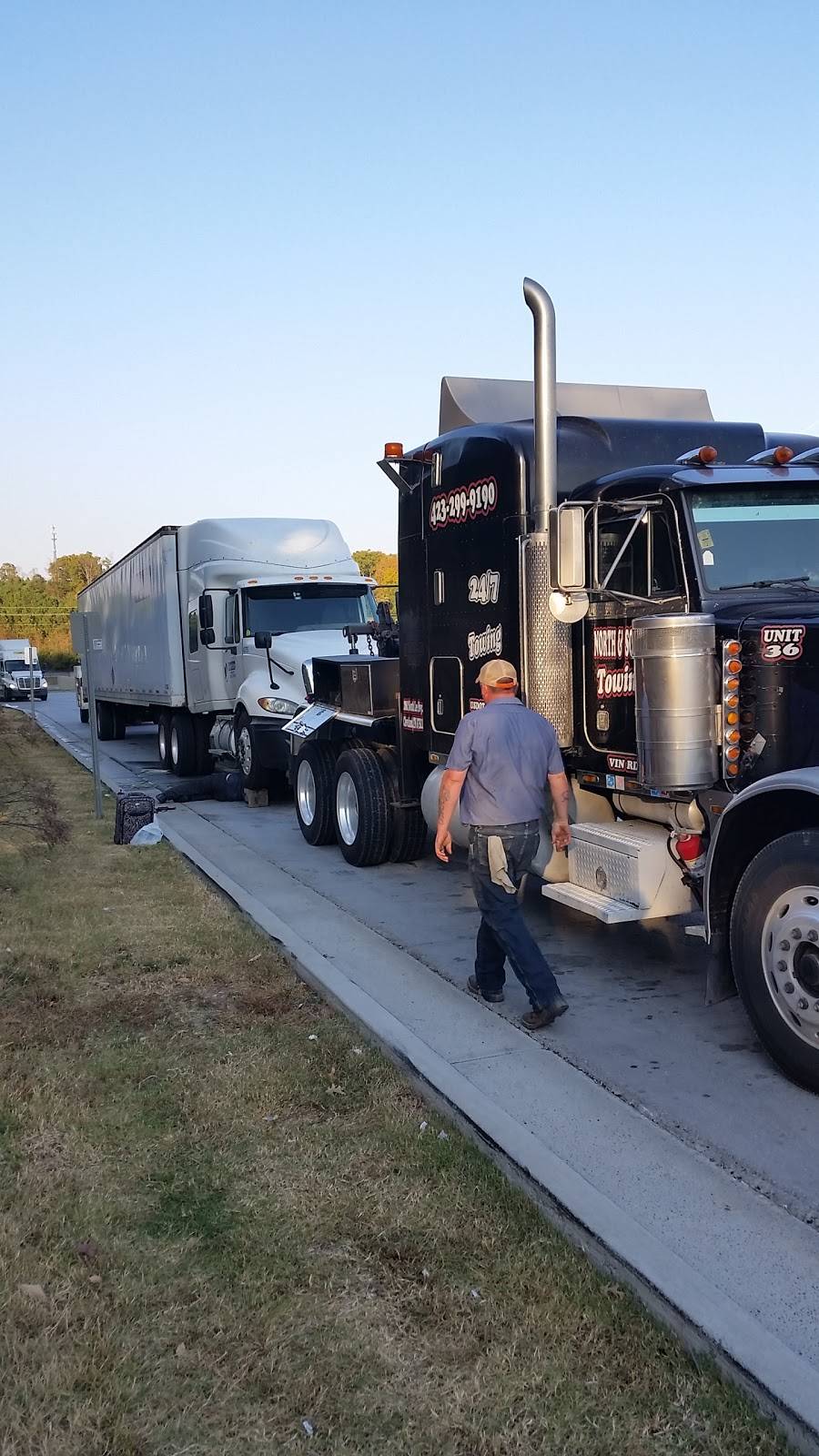 Pilot Travel Center | restaurant | 281 Pleasant Grove Rd, McDonald, TN 37353, USA | 4234763892 OR +1 423-476-3892