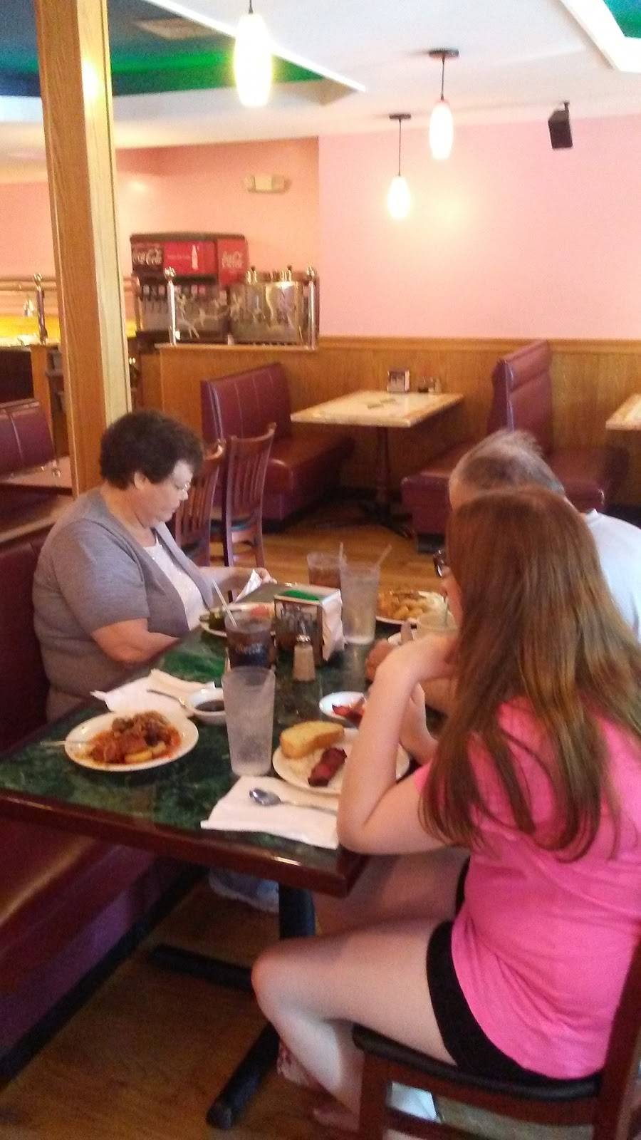 Wah Shing Chinese Food | restaurant | 29 Blue Valley Dr, Bangor, PA 18013, United States | 6105888300 OR +1 610-588-8300