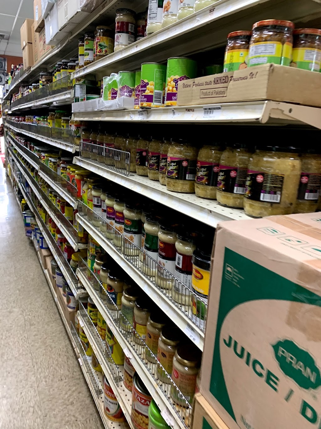 Ali Baba Mediterranean Restaurant & Market | restaurant | Town and Country Shopping Center, 3400 S University Ave, Little Rock, AR 72204, USA | 5013798011 OR +1 501-379-8011