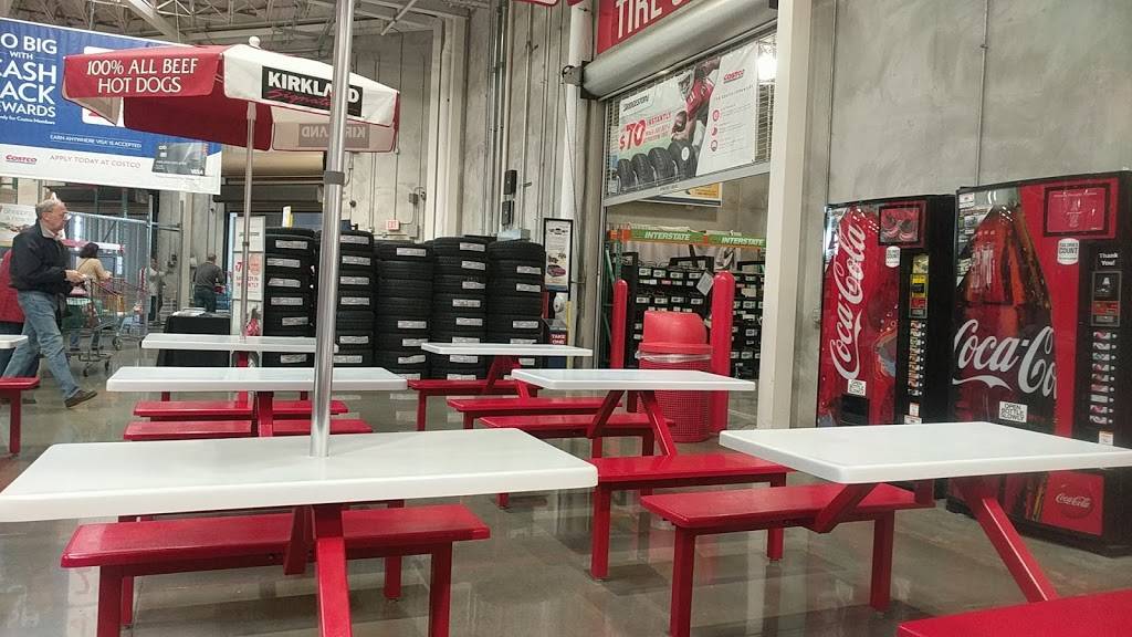 Costco Food Court | meal takeaway | 7205 Mills Civic Pkwy, West Des Moines, IA 50266, USA | 5152222925 OR +1 515-222-2925