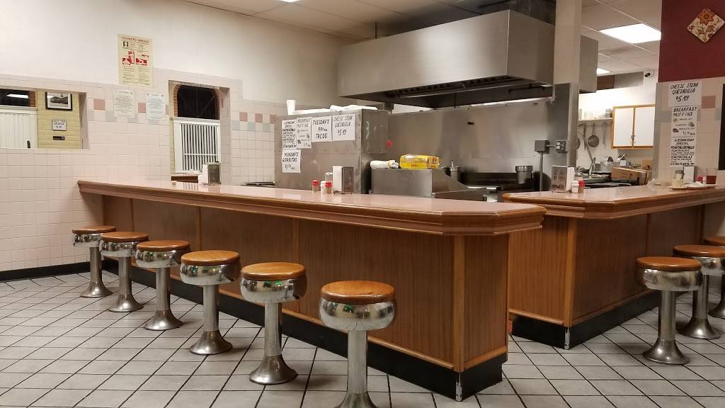 Hamburger House | restaurant | 676 N Carolina Dr, El Paso, TX 79915, USA | 9155935750 OR +1 915-593-5750