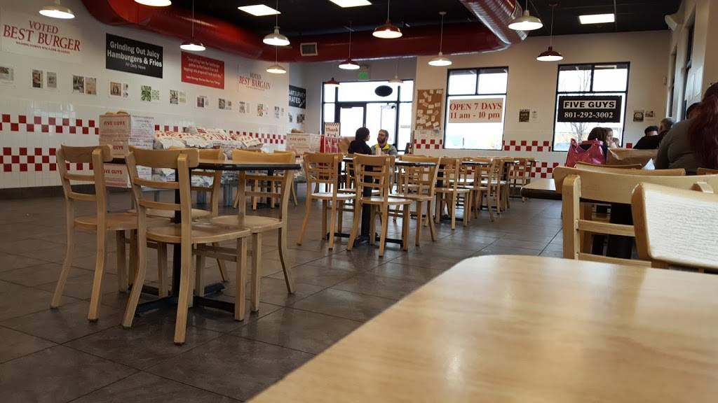 Five Guys | meal takeaway | 255 N 500 W Ste. A, Bountiful, UT 84010, USA | 8012923002 OR +1 801-292-3002