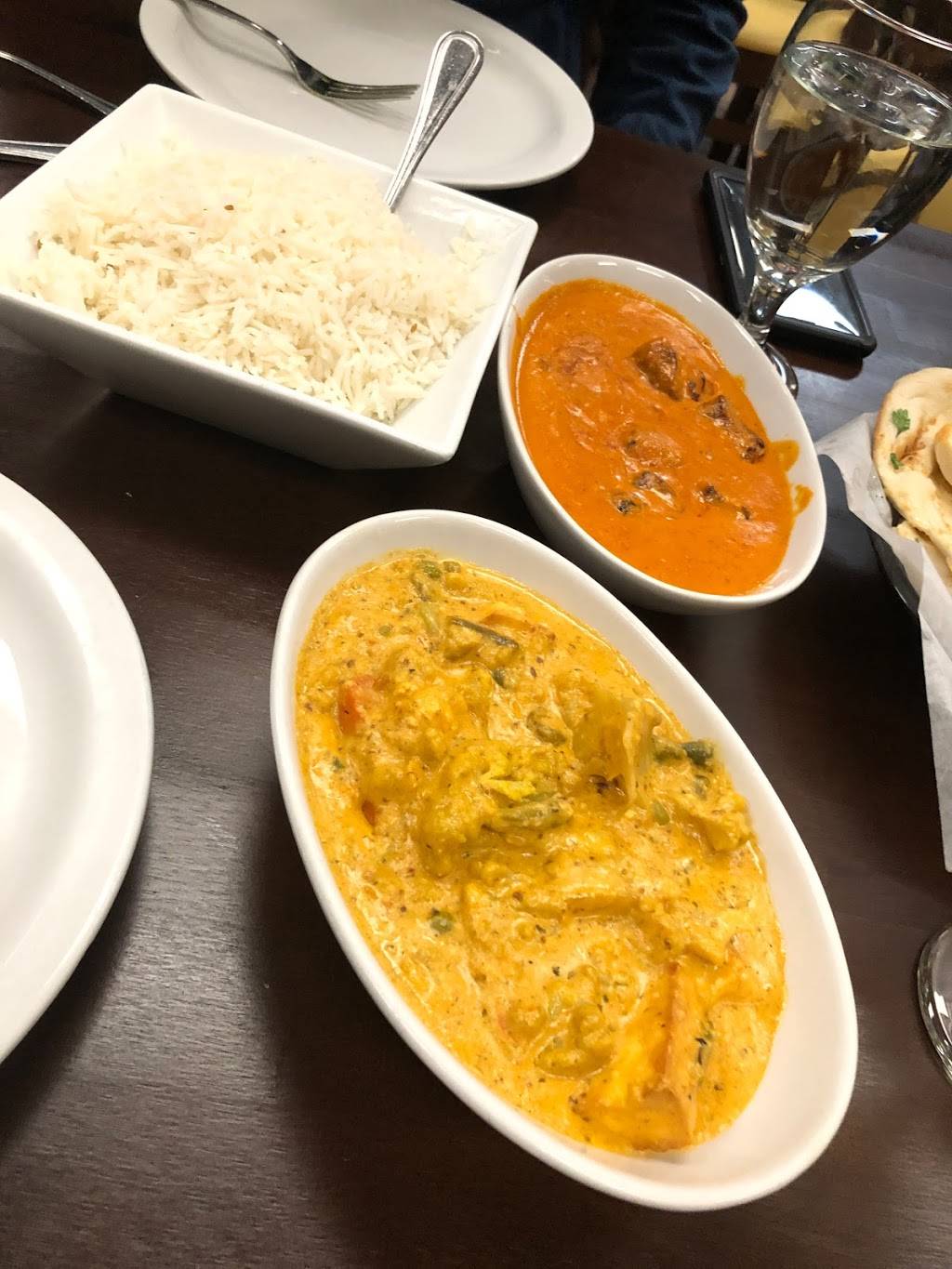 Haveli Indian Cuisine | restaurant | 301 E County Line Rd, Littleton, CO 80122, USA | 3037985066 OR +1 303-798-5066