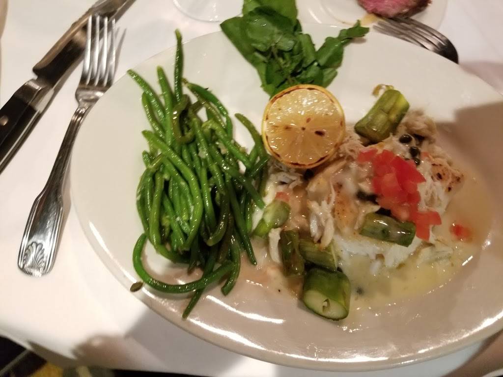 Mortons The Steakhouse | restaurant | 1641 W Sunflower Ave, Santa Ana, CA 92704, USA | 7144444834 OR +1 714-444-4834