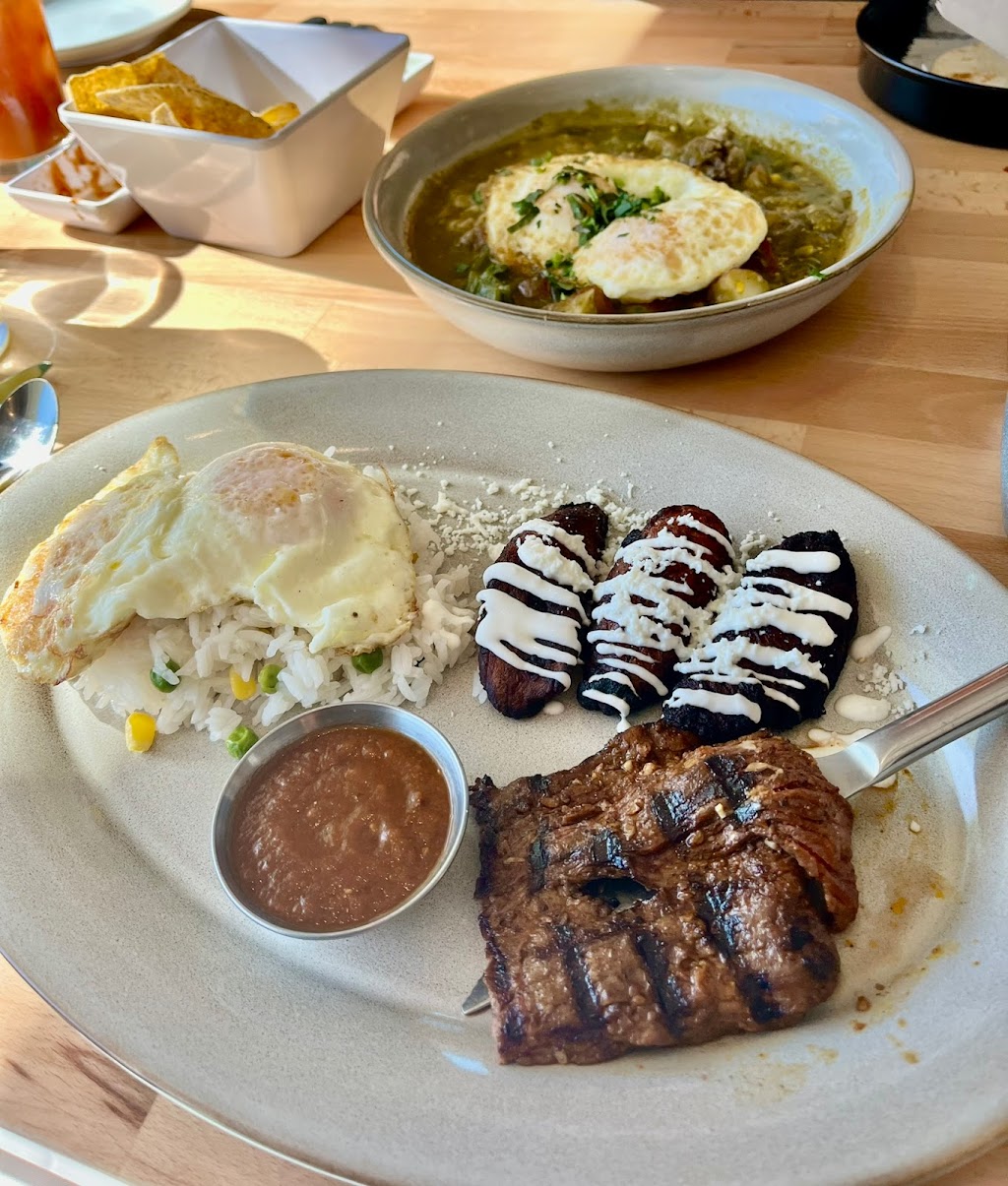 El Alma South | restaurant | 4521 West Gate Blvd, Austin, TX 78745, USA | 5123518010 OR +1 512-351-8010