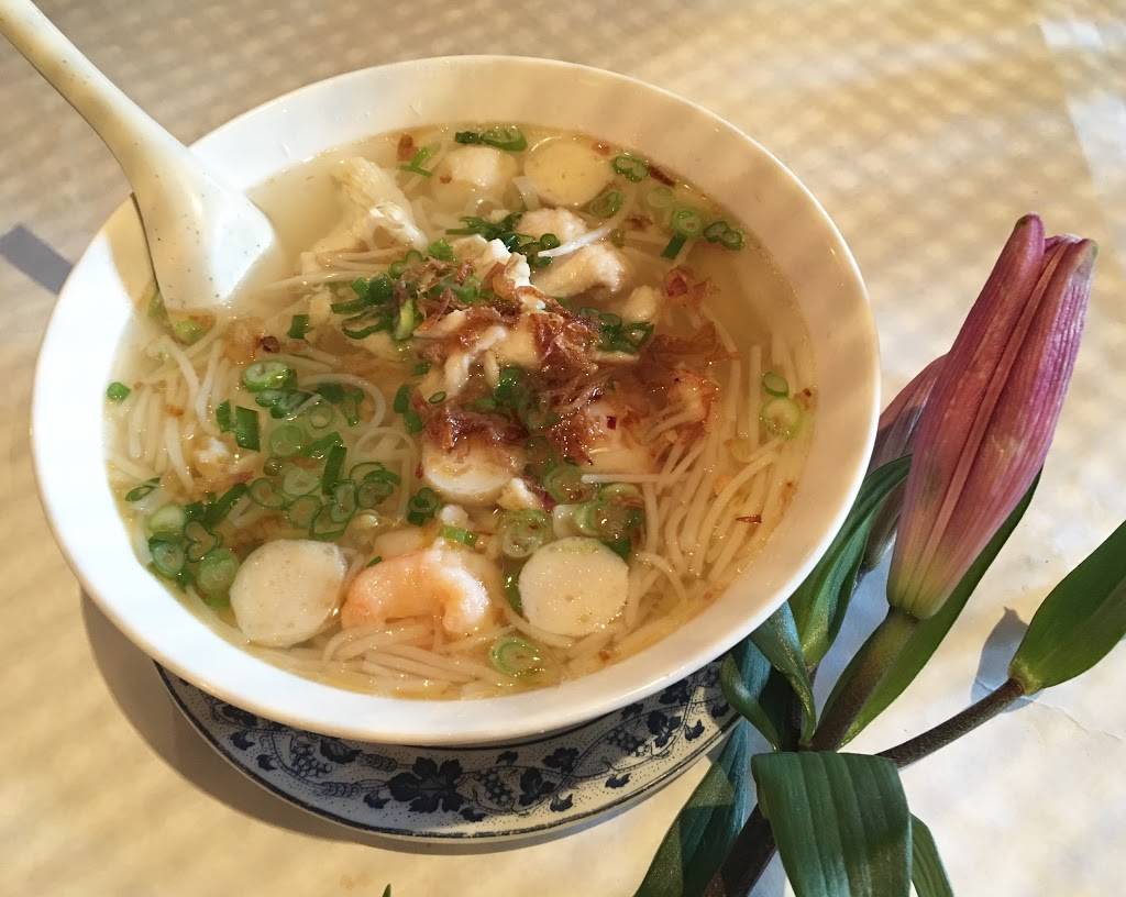 Lon U | restaurant | 5005 Peachtree Pkwy #860, Peachtree Corners, GA 30092, USA | 7704410200 OR +1 770-441-0200