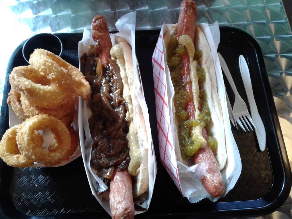 Callahans | restaurant | 10 Broad St, Norwood, NJ 07648, USA | 8444683641 OR +1 844-468-3641