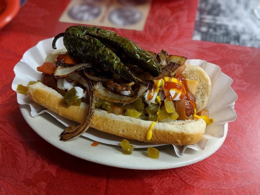 Tarascos New Latino Cuisine | restaurant | 470 S Federal Blvd, Denver, CO 80219, USA | 3039222387 OR +1 303-922-2387