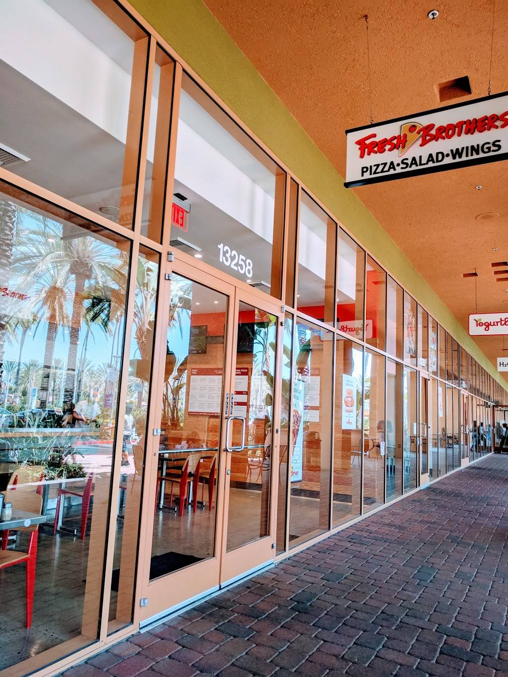 Fresh Brothers - Irvine - The Market Place | meal delivery | 13258 Jamboree Rd, Irvine, CA 92602, USA | 7145982828 OR +1 714-598-2828