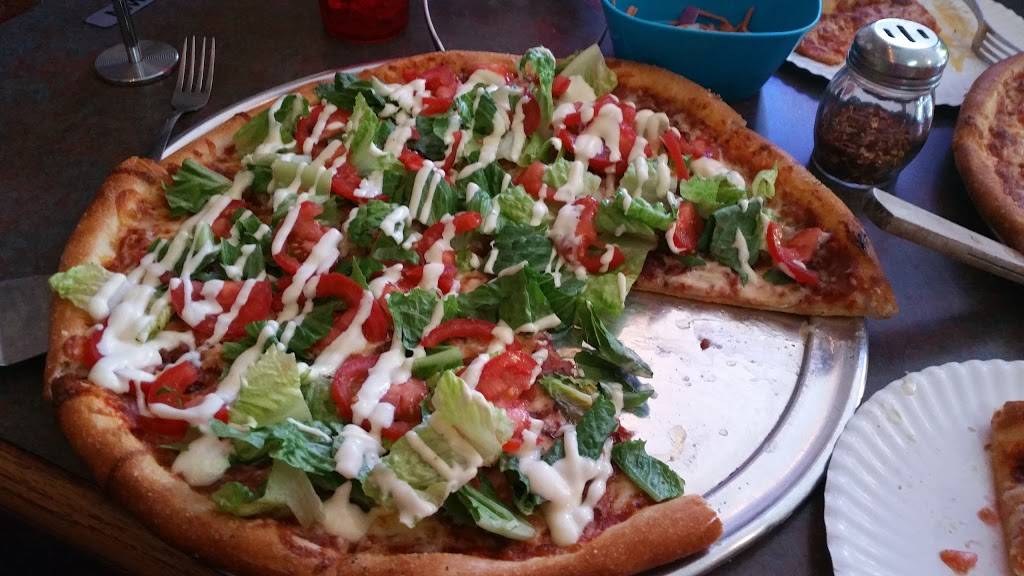 Jiggy Rays Downtown Pizzeria | restaurant | 610 E Elk Ave, Elizabethton, TN 37643, USA | 4235181500 OR +1 423-518-1500