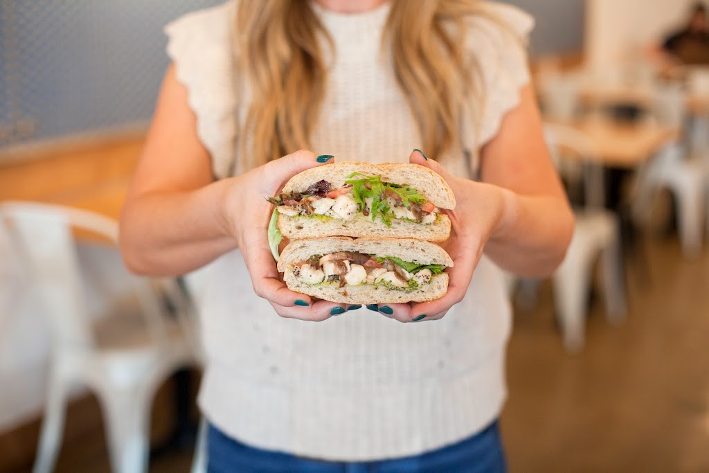 Coolgreens - May & Memorial | restaurant | 3000 W Memorial Rd Ste 106, Oklahoma City, OK 73120, USA | 4059064153 OR +1 405-906-4153