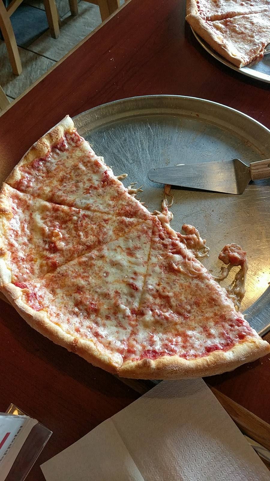 Rubinos Pizzeria | restaurant | 43170 Southern Walk Plaza, Broadlands, VA 20148, USA | 7038584445 OR +1 703-858-4445