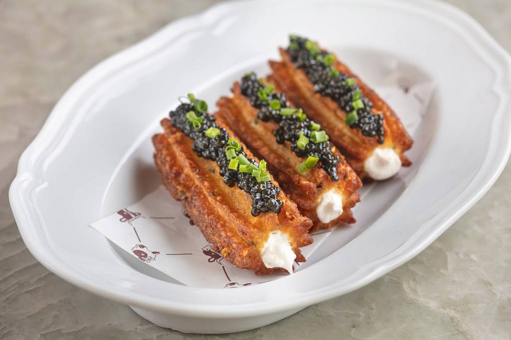 Catch Steak | restaurant | 88 9th Ave, New York, NY 10011, USA | 2128588899 OR +1 212-858-8899