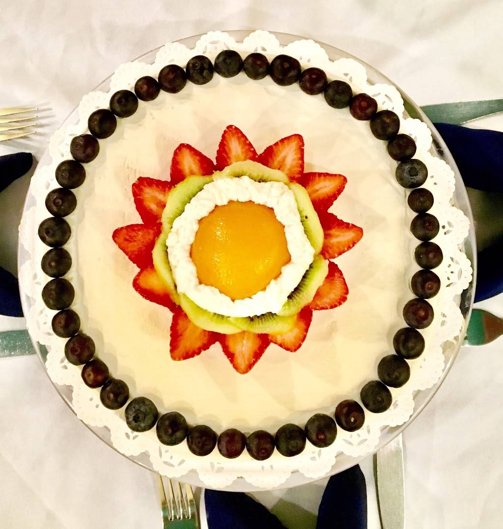 Daniela Restaurant | restaurant | 824 W 36th St, Baltimore, MD 21211, USA | 4437599320 OR +1 443-759-9320