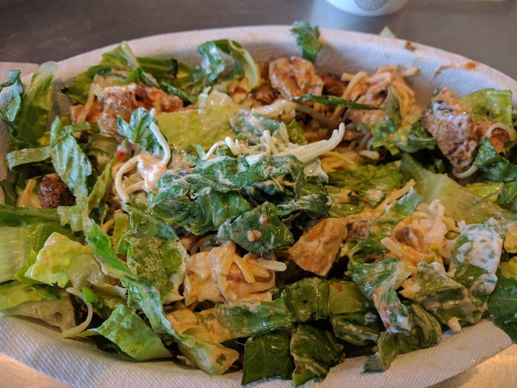 Chipotle Mexican Grill | restaurant | 35 Highland Ave, Seekonk, MA 02771, USA | 5083431000 OR +1 508-343-1000