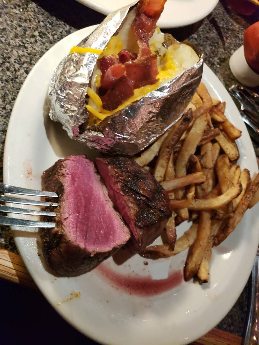 Flames | restaurant | 1917 Martin Dr, Weatherford, TX 76086, USA | 8175980773 OR +1 817-598-0773