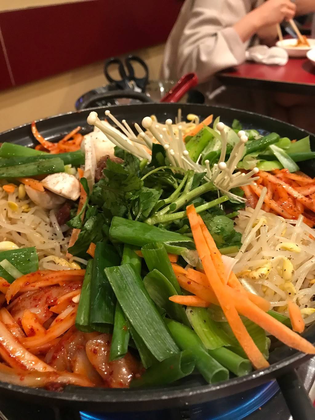 The Famous Owl of Minerva | restaurant | 1177 23A, Central Pkwy W #23A, Mississauga, ON L5C 2T1, Canada | 9052737275 OR +1 905-273-7275