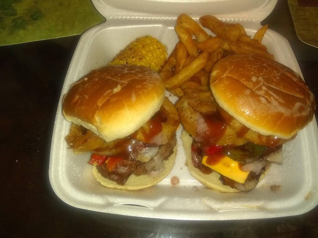 Teekays Kitchen | restaurant | 125 N Madison St, Allentown, PA 18102, USA | 6105153556 OR +1 610-515-3556